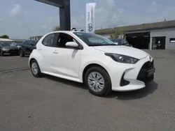 Utilisé 2024 Toyota Yaris Hybrid Berline | 20 900 € (Prix juste)
