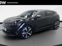 Noir Utilisé 2023 Renault Mégane Techno Berline | 25 900 € (Prix juste)