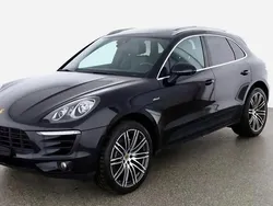 Noir Utilisé 2015 Porsche Macan SUV | 49 900 € (Prix cher)