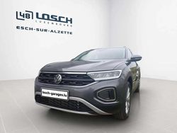 Gris Utilisé 2025 VW T-Roc Life SUV | 31 030 € (Prix juste)