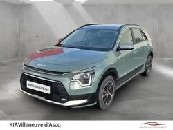 Blanc Nouvelle 2025 Kia Niro Active SUV | 30 990 € (Prix juste)