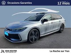 Argente Utilisé 2024 VW Passat R-line Coupé | 44 999 €