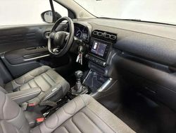 Gris Occasion 2023 Citroën C3 Aircross Shine SUV | 16 800 € (Prix juste)