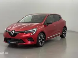 Utilisé 2023 Renault Clio V Evolution Berline | 14 499 € (Prix juste)