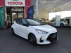 Utilisé 2023 Toyota Yaris Hybrid Sport Berline | 24 990 € (Prix cher)