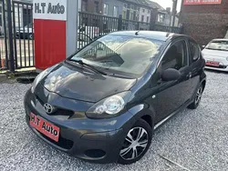 Noir Utilisé 2011 Toyota Aygo Citadine | 2 999 € (Bon prix)