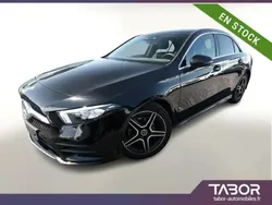 Noir Utilisé 2020 Mercedes A200 AMG line Berline | 27 388 € (Prix juste)