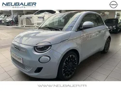 Bleu clair Utilisé 2021 Fiat 500e La Prima Berline | 18 970 € (Prix assez cher)