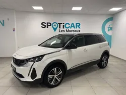 Blanc Utilisé 2023 Peugeot 5008 S Monospace | 31 610 € (Prix assez cher)