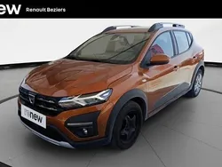 Orange Utilisé 2022 Dacia Sandero Comfort Citadine | 14 990 € (Prix juste)