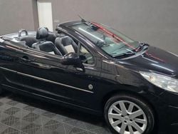 Utilisé 2011 Peugeot 207 CC Roland Garros Cabriolet | 5 990 €