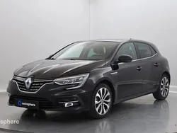 Noir Utilisé 2024 Renault Mégane IV Techno Berline | 22 799 € (Prix assez cher)