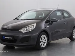 Gris Utilisé 2015 Kia Rio Motion Berline | 7 999 € (Prix cher)