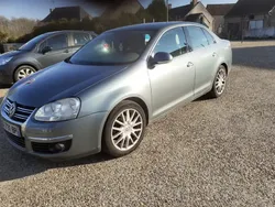 Gris Utilisé 2006 VW Jetta Berline | 2 490 €
