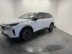 Blanc Utilisé 2024 Peugeot 5008 GTi Monospace | 40 990 €