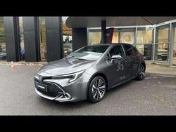 Gris Utilisé 2025 Toyota Corolla Design Berline | 31 500 € (Prix cher)