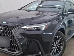 Utilisé 2023 Lexus NX450h+ SUV | 50 990 € (Bon prix)