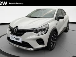Blanc Utilisé 2024 Renault Captur Evolution SUV | 19 990 €