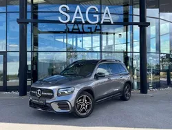 Gris Utilisé 2024 Mercedes GLB200 AMG line SUV | 47 900 € (Prix assez cher)