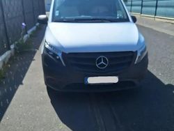 Utilisé 2017 Mercedes Vito Monospace | 26 500 € (Prix assez cher)