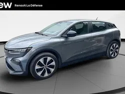 Gris Utilisé 2023 Renault Mégane Evolution Berline | 26 490 € (Prix juste)