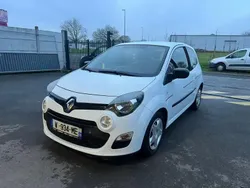 Blanc Utilisé 2014 Renault Twingo LIMITED Citadine | 4 950 € (Prix juste)