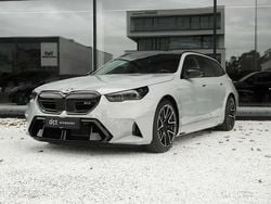 Gris Nouvelle 2025 BMW M5 Sport Line Break | 147 900 € (Super prix)