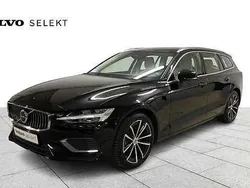 Noir Utilisé 2023 Volvo V60 Plus Break | 46 051 € (Bon prix)