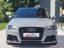 Gris Utilisé 2015 Audi RS3 Sportback Sport Citadine | 28 900 € (Prix juste)