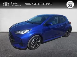 Bleu Utilisé 2025 Toyota Yaris Hybrid Design | 24 000 € (Bon prix)