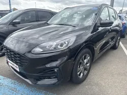 Noir Utilisé 2022 Ford Kuga ST-Line SUV | 27 999 € (Prix juste)