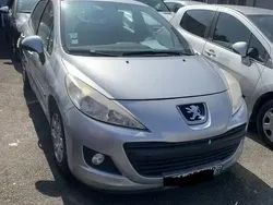 Gris Utilisé 2013 Peugeot 207 Berline | 4 450 € (Prix juste)