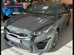 Gris Utilisé 2024 Kia ProCeed GT-Line Citadine | 32 499 €