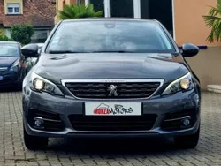 Gris Utilisé 2018 Peugeot 308 Active Berline | 9 900 € (Prix juste)