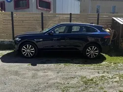 Utilisé 2017 Jaguar F-Pace Portfolio SUV | 23 000 € (Prix cher)