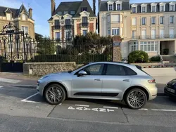 Gris Utilisé 2019 Porsche Macan Turbo SUV | 78 500 € (Prix juste)