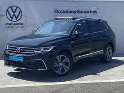 Noir Utilisé 2024 VW Tiguan Allspace R-line SUV | 48 890 € (Prix cher)