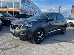 Gris Utilisé 2019 Peugeot 3008 Allure SUV | 17 980 € (Prix assez cher)