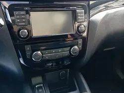Noir Utilisé 2014 Nissan Qashqai Tekna SUV | 8 990 €