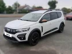 Blanc Utilisé 2024 Dacia Jogger Extreme Break | 23 490 € (Prix juste)