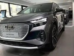 Gris Utilisé 2023 Audi Q4 e-tron Design SUV | 57 770 €