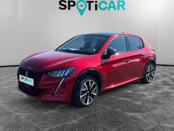 Rouge Utilisé 2022 Peugeot e-208 Citadine | 18 490 € (Prix assez cher)