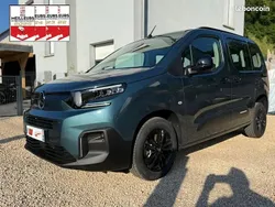 Bleu Nouvelle 2025 Citroën Berlingo Monospace | 28 990 € (Prix juste)