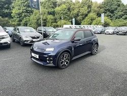Bleu rre + noir gne Occasion 2025 Renault 5 E-Tech Berline | 27 990 € (Super prix)