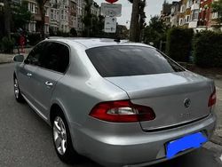 Gris Utilisé 2010 Skoda Superb Comfort Berline | 5 999 €