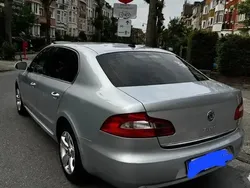 Gris Utilisé 2010 Skoda Superb Comfort Berline | 5 999 €