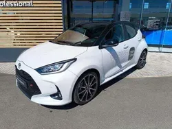 Utilisé 2024 Toyota Yaris Hybrid Sport Berline | 26 990 € (Prix assez cher)