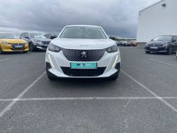 Blanc Utilisé 2022 Peugeot e-2008 Style SUV | 17 999 € (Prix juste)