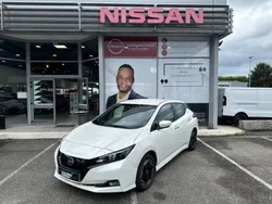Blanc Utilisé 2022 Nissan Leaf Acenta Citadine | 15 490 € (Prix juste)