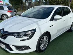 Blanc Utilisé 2020 Renault Mégane IV Business Berline | 9 990 €